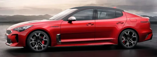 kia-stinger-black-top.webp