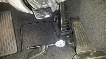 Stinger-Sport-Pedals.webp