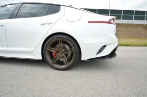 splitters-laterales-traseros-kia-stinger-gt (2).webp
