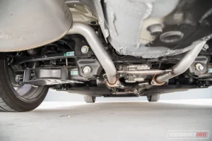 2018-Kia-Stinger-200-GT-Line-underbody.webp