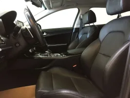 GT SEATS.webp