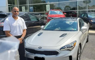 2018 Kia Stinger 2.webp