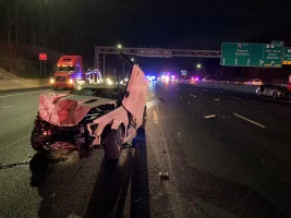 b02a7a28-f412-4f38-a885-cf7a79d828f6-newark_crash_3.webp