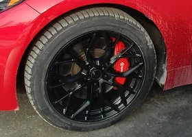 Stinger Rim-Brake Close Up.webp
