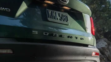 2021-Kia-Sorento-23.jpg