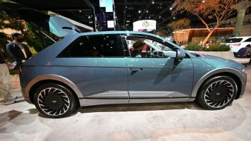 IONIQ 5_Pass Side view.jpg