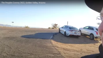 stinger peoples convoy reverse off the jacks.webp