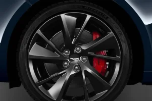 2022_genesis_g70_wheelcap.webp