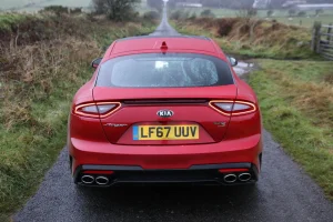 kia stinger GTS.webp