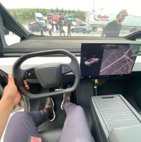 2024-tesla-cybertruck-leaked-interior-image-02-646fc525c6ce9.jpeg