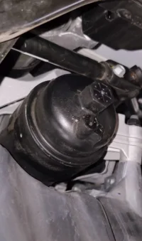2.5T oil filter.webp