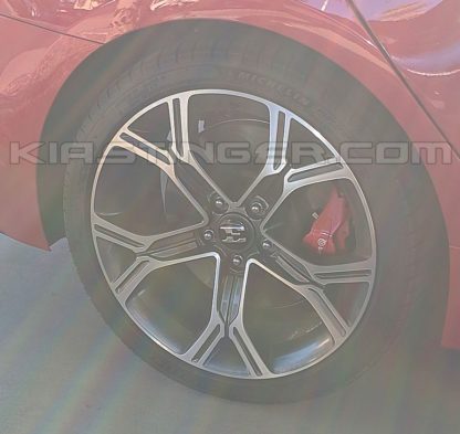 18 inch wheel cap on 19 inch stinger wheel