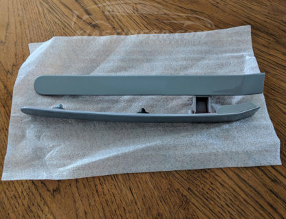 body color side reflectors for the kia stinger