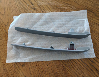 body color side reflectors for the kia stinger