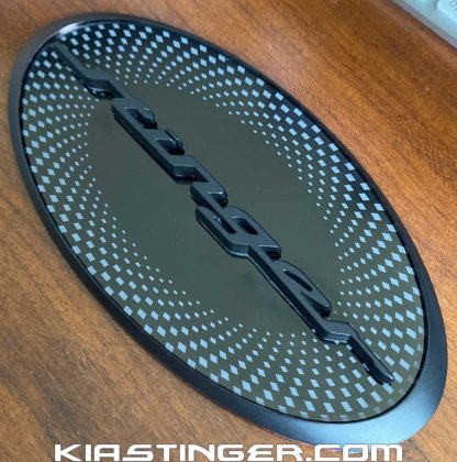 oval stinger badge matte black checkered center
