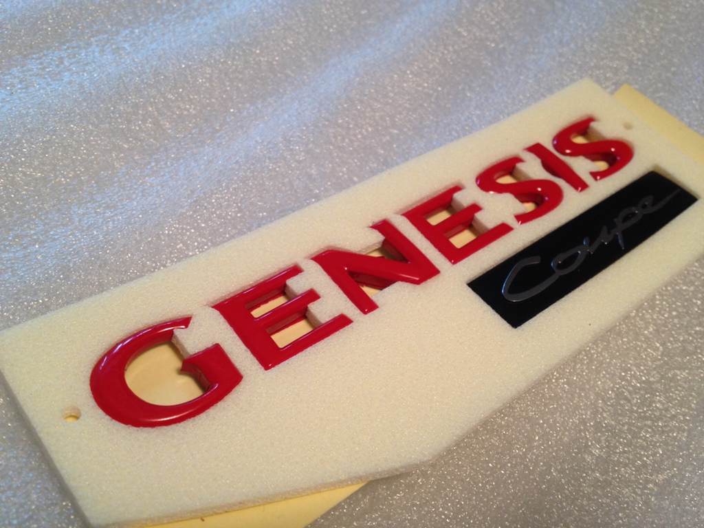 OEM%20GenCoupe%20lettering%20-%20red%20(2).JPG