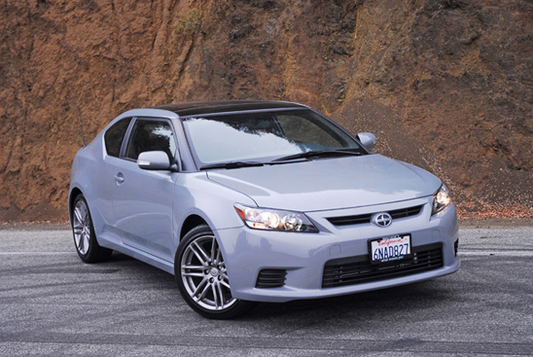 2011SciontCBeautyLeftOHsm001.jpg